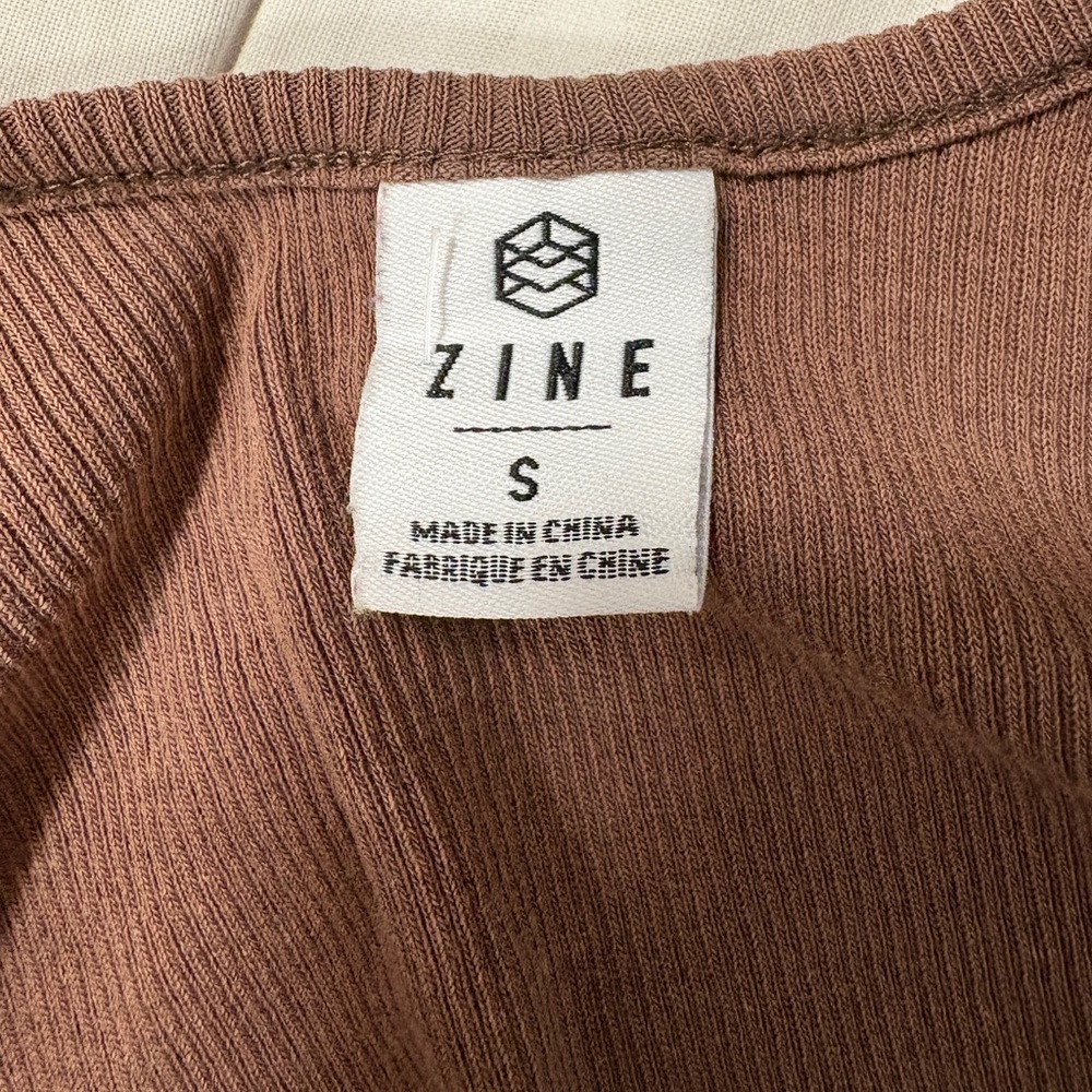 Zine Clothing Chocolate Ribbed Side-Tie Tank - Picture 3 of 7